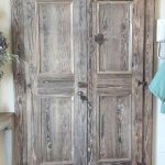 Portoncini di Entrata porta in legno vecchio, con specchiatura apribile. 2